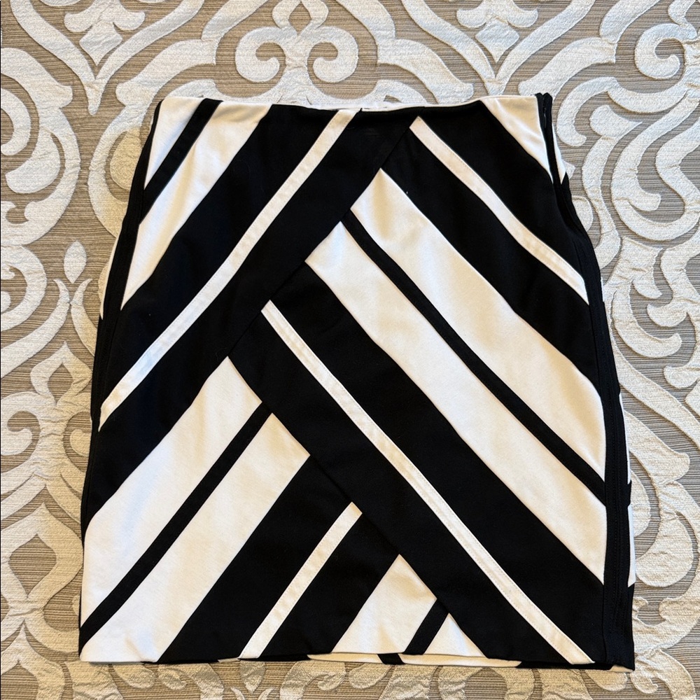 White House Black Market Diagonal Stripe Pencil Skirt